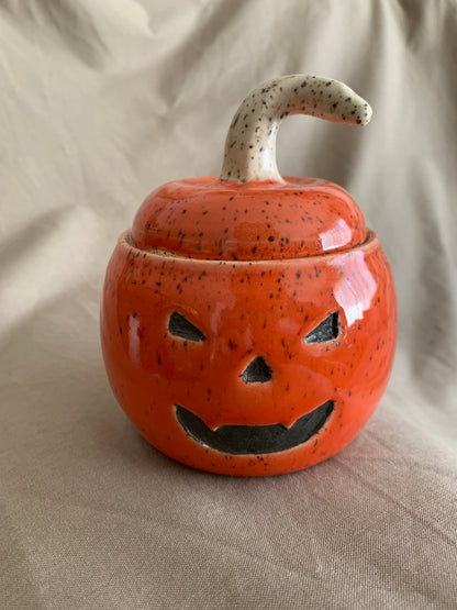 Fangz Jack O’Lantern Garlic Keeper